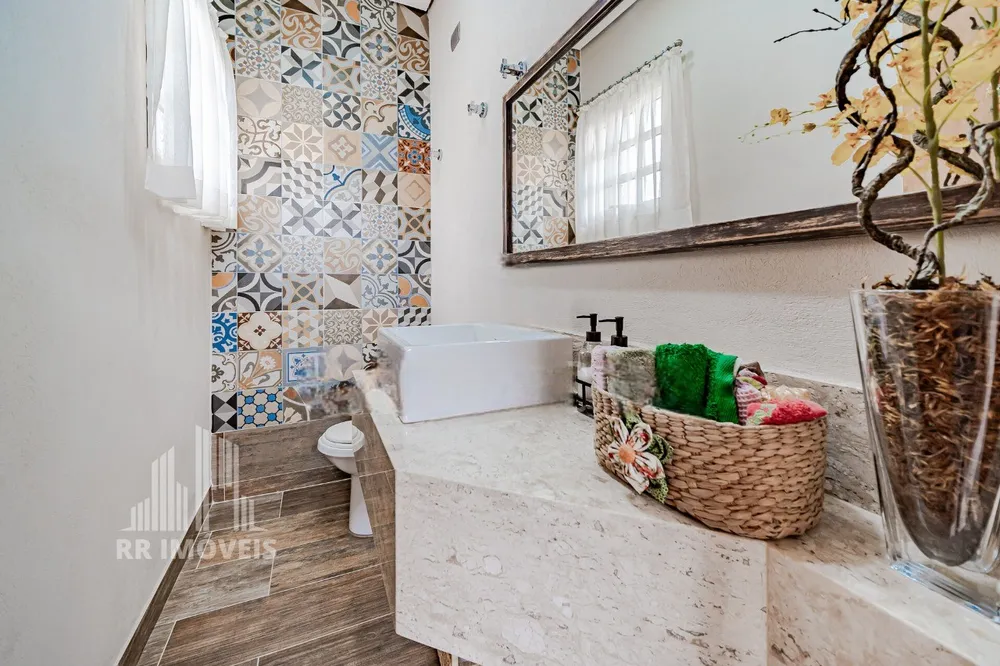 Casa, 4 quartos, 307 m² - Foto 2