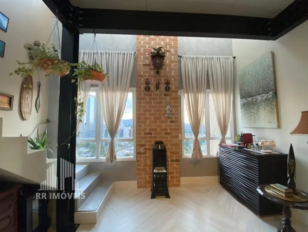 Apartamento, 3 quartos, 184 m² - Foto 2