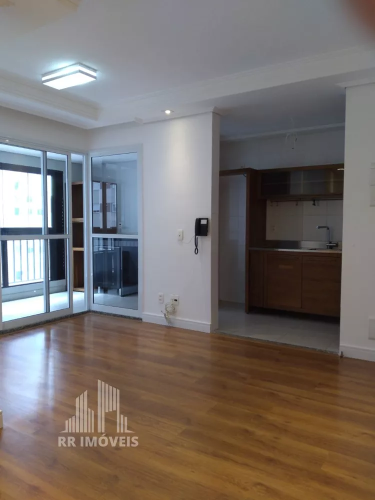 Apartamento à venda com 2 quartos, 62m² - Foto 1