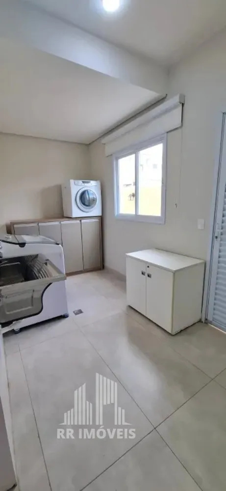 Casa, 4 quartos, 270 m² - Foto 1