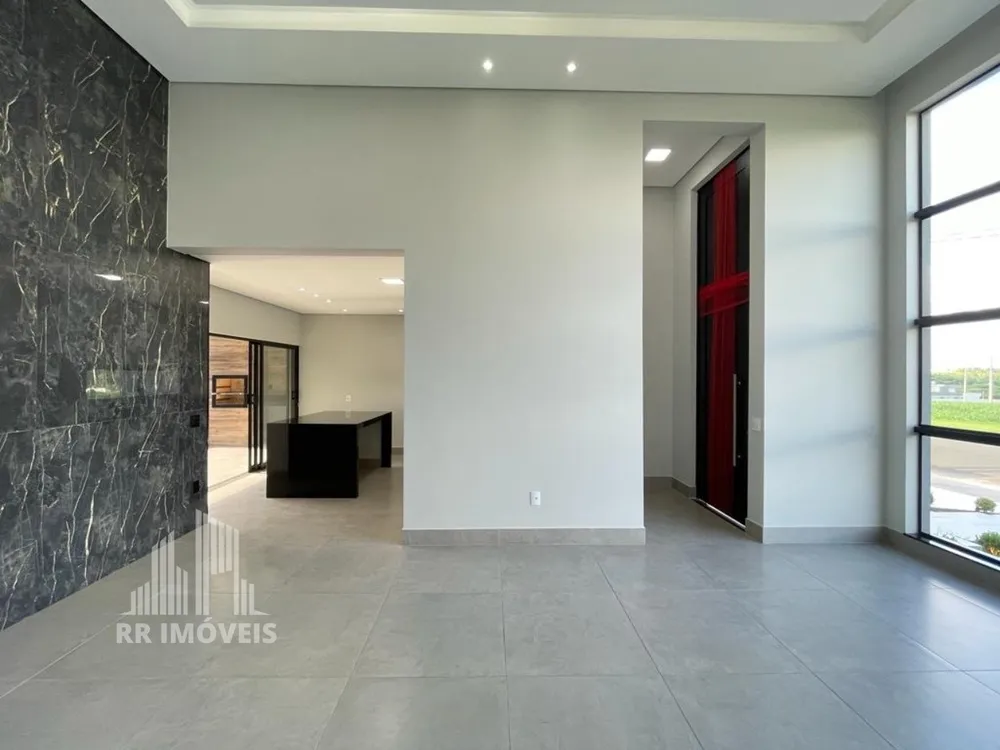 Casa, 3 quartos, 211 m² - Foto 2