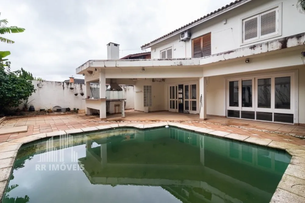 Casa, 4 quartos, 270 m² - Foto 1