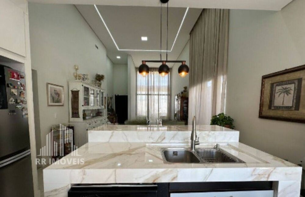 Casa, 3 quartos, 170 m² - Foto 1