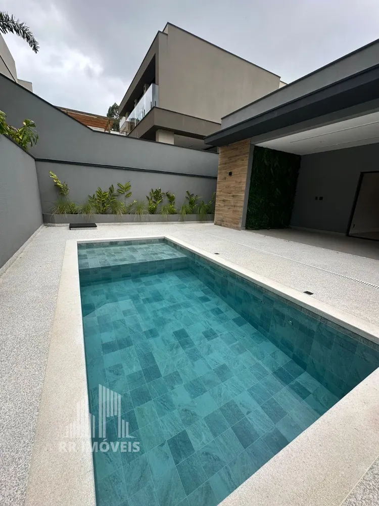 Casa, 3 quartos, 200 m² - Foto 1