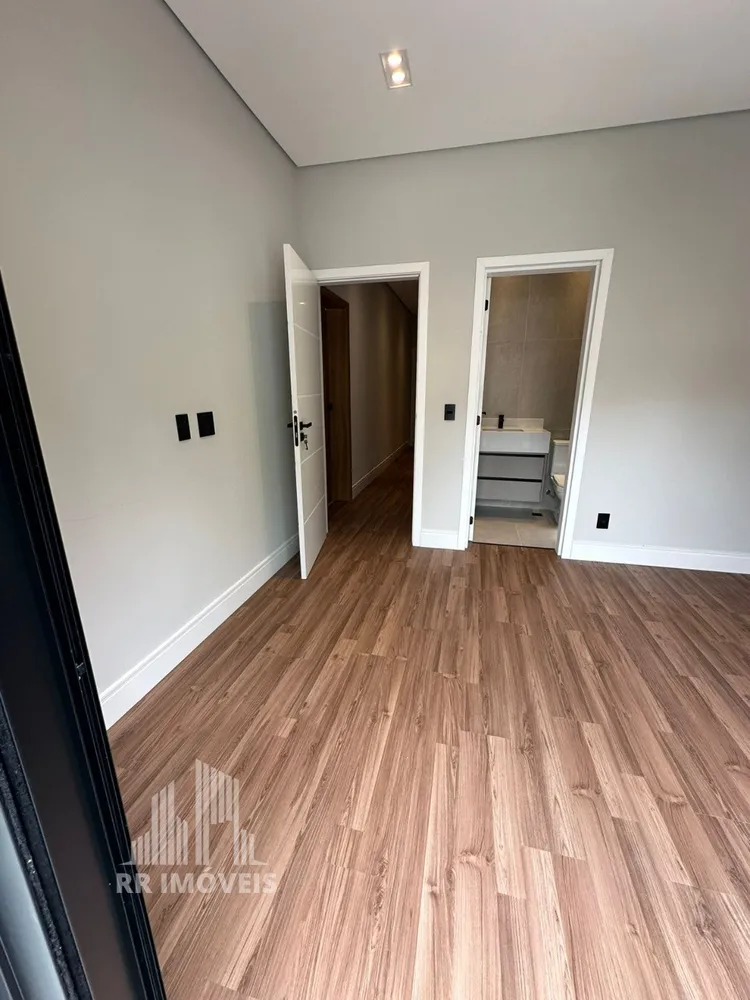 Casa, 3 quartos, 200 m² - Foto 9