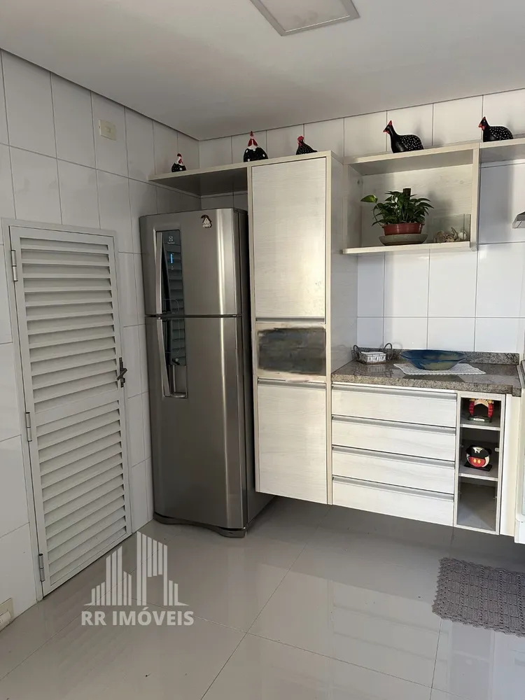 Casa, 3 quartos, 200 m² - Foto 3