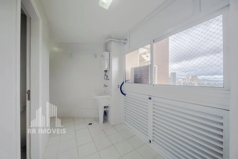 Apartamento, 3 quartos, 200 m² - Foto 1