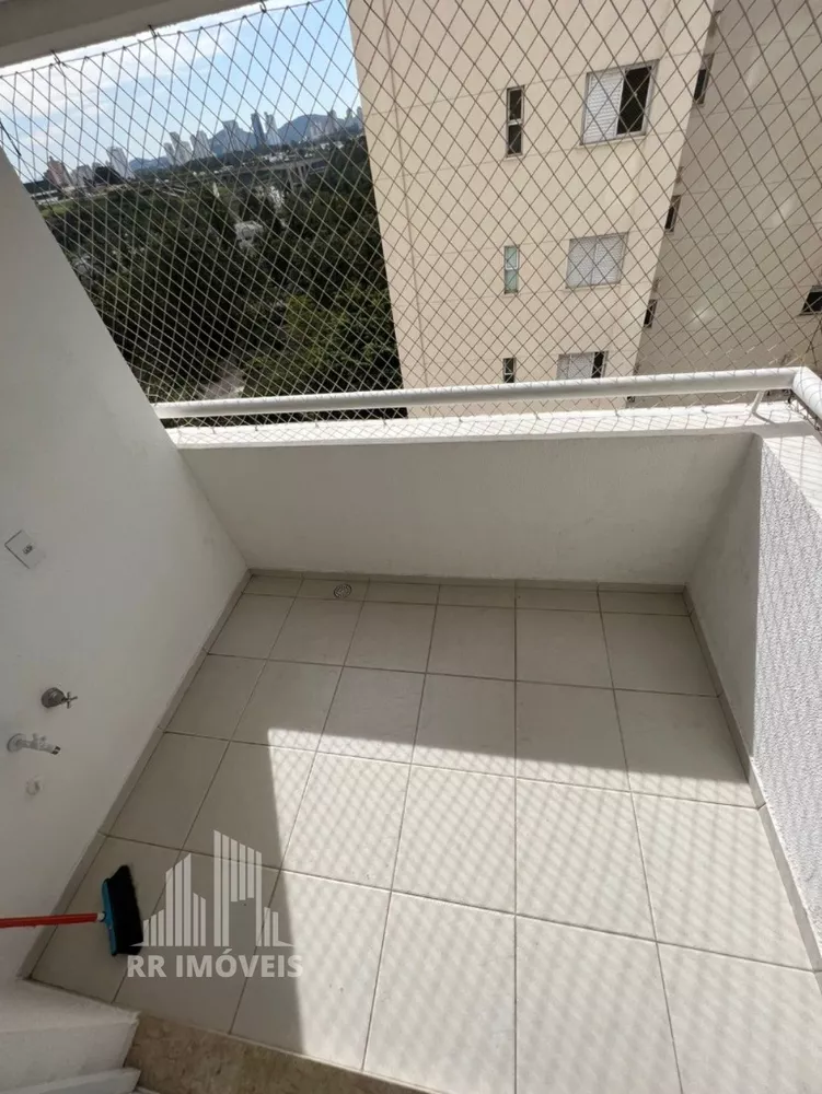 Apartamento à venda com 3 quartos, 78m² - Foto 2