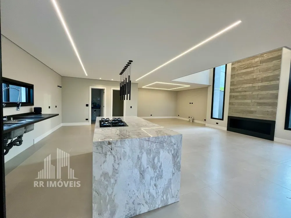 Casa, 3 quartos, 335 m² - Foto 2