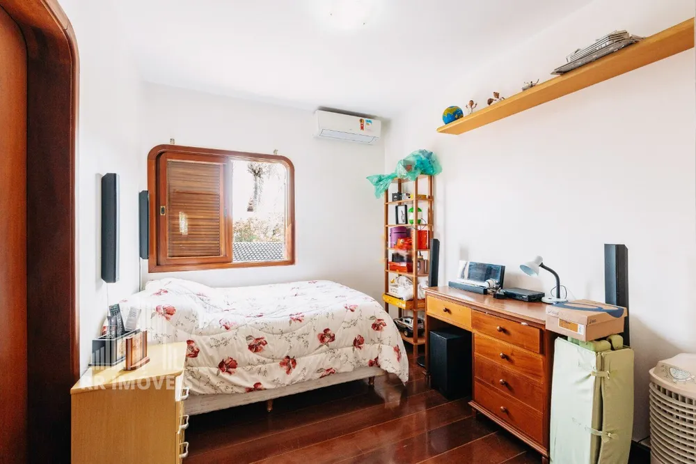 Casa, 4 quartos, 326 m² - Foto 9