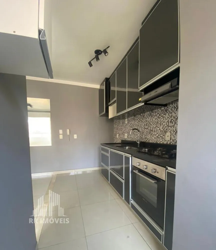 Apartamento, 3 quartos, 72 m² - Foto 2