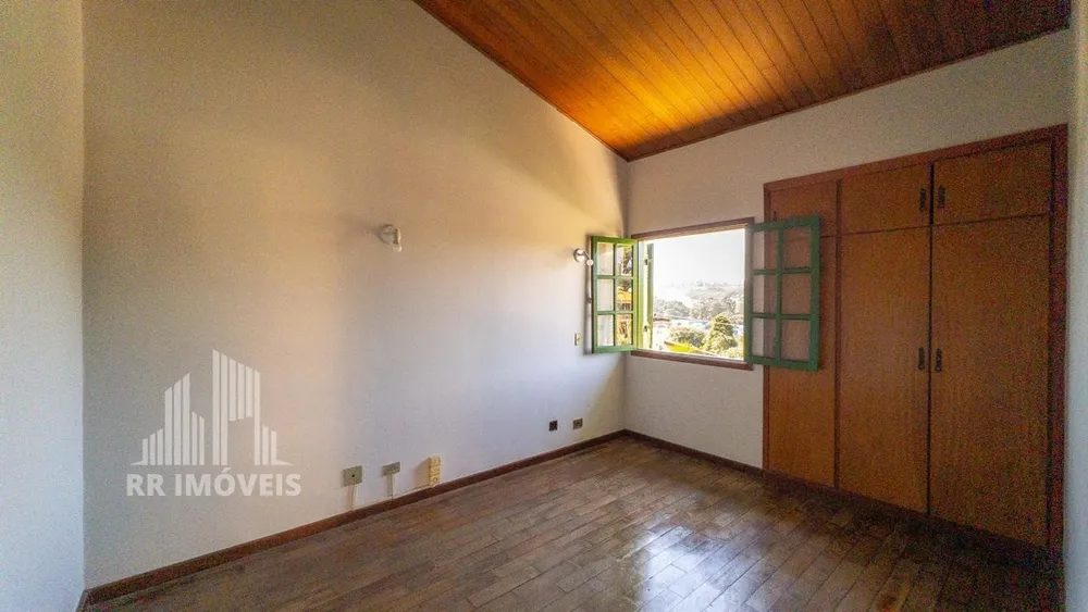 Casa, 3 quartos, 171 m² - Foto 1