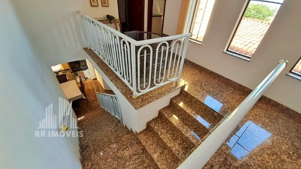 Casa, 3 quartos, 190 m² - Foto 3