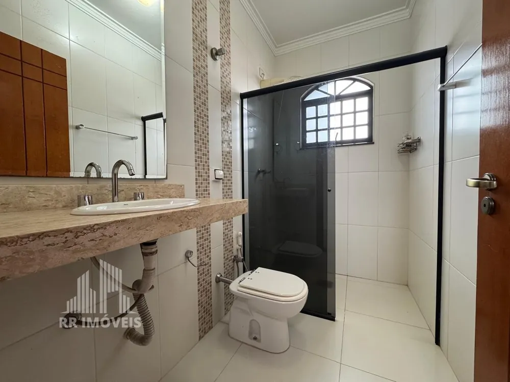 Casa, 3 quartos, 229 m² - Foto 11