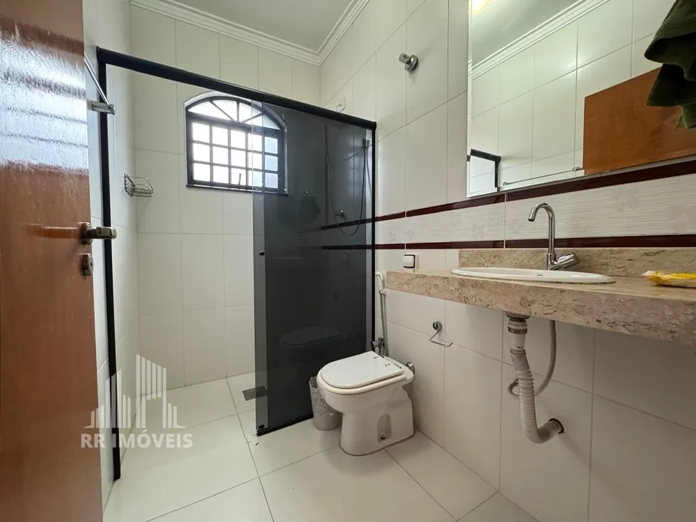 Casa, 3 quartos, 229 m² - Foto 9