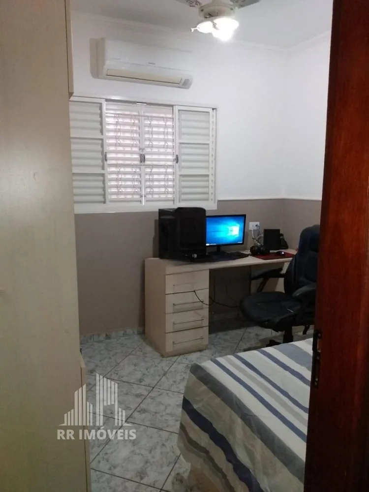 Casa, 3 quartos, 215 m² - Foto 10