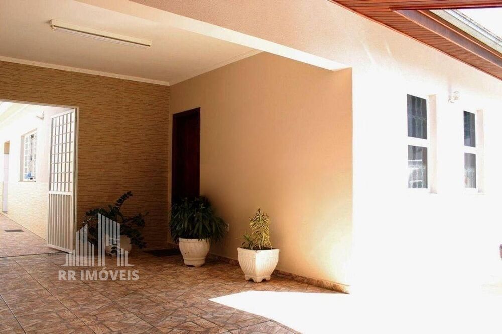 Casa, 3 quartos, 215 m² - Foto 3