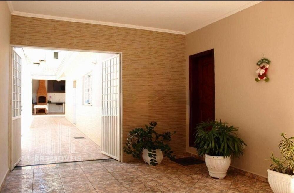 Casa, 3 quartos, 215 m² - Foto 4