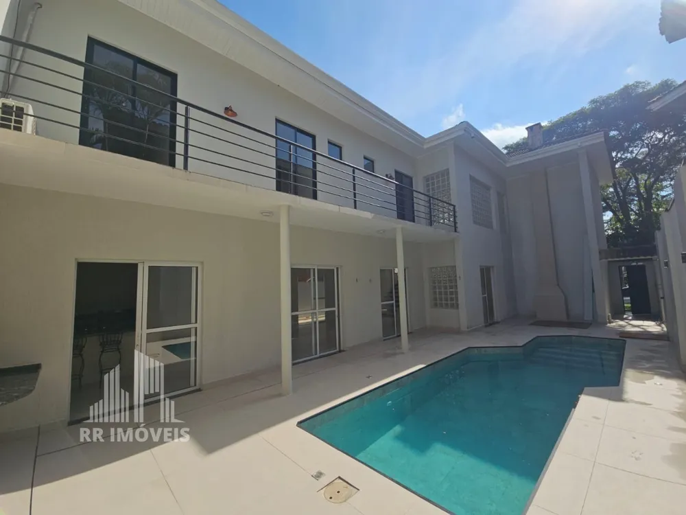 Casa, 4 quartos, 326 m² - Foto 1