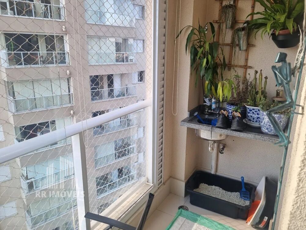 Apartamento à venda com 2 quartos, 62m² - Foto 1