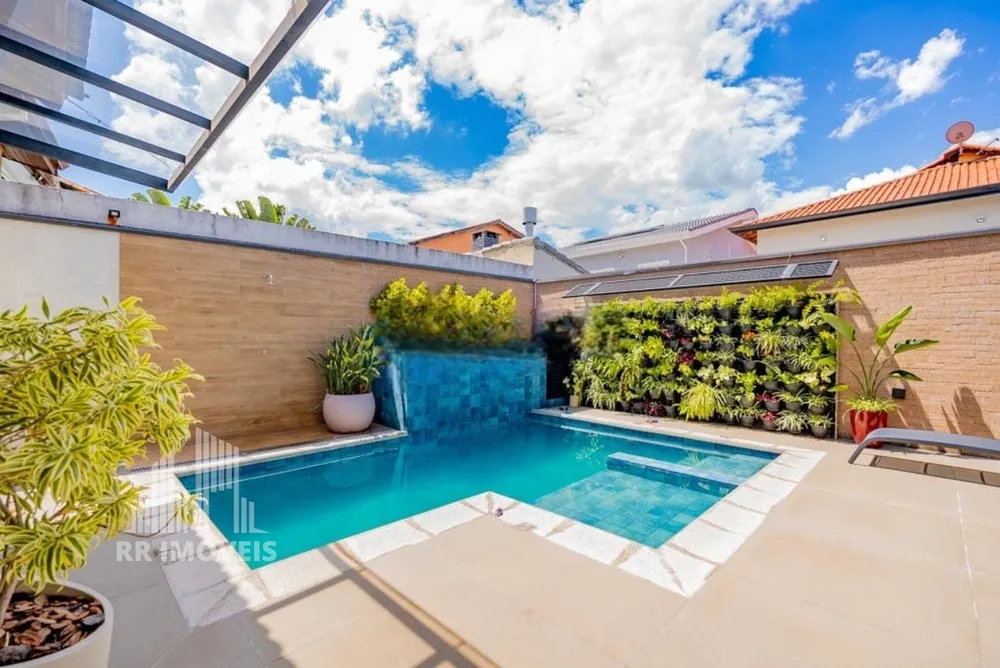 Casa, 3 quartos, 250 m² - Foto 3