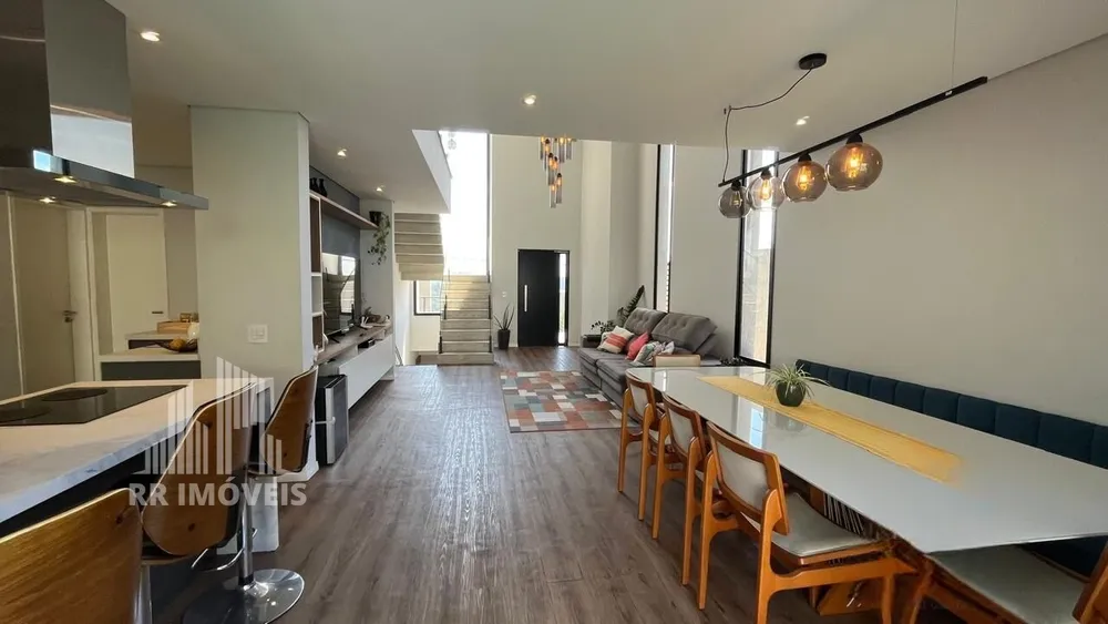 Casa, 4 quartos, 266 m² - Foto 3