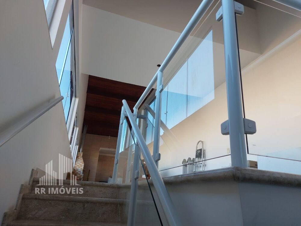 Casa à venda com 3 quartos, 285m² - Foto 7