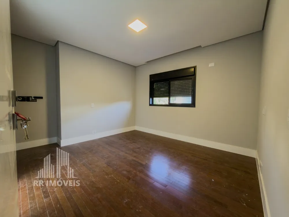 Casa, 4 quartos, 489 m² - Foto 1