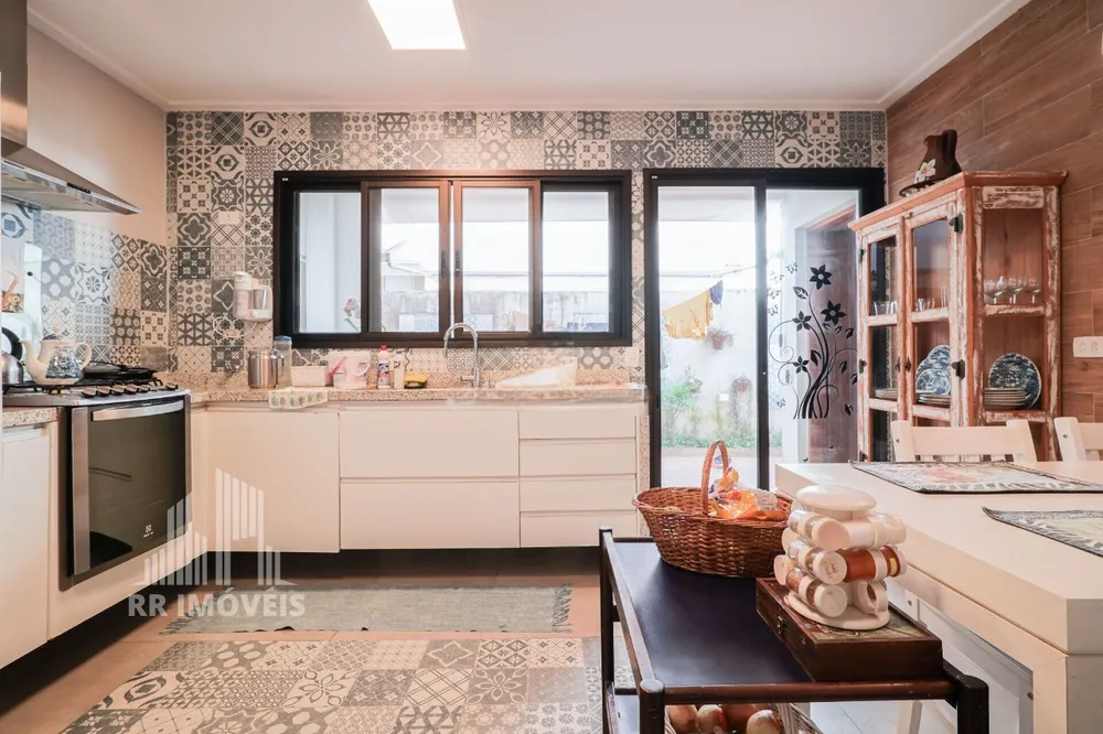 Casa, 3 quartos, 255 m² - Foto 7