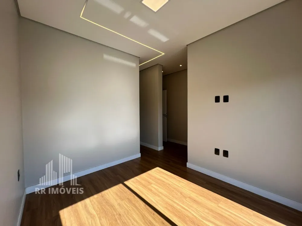 Casa, 3 quartos, 179 m² - Foto 1