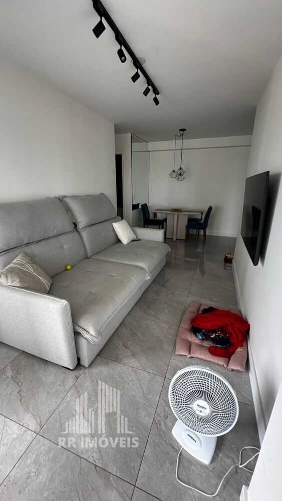 Apartamento à venda com 2 quartos, 69m² - Foto 1