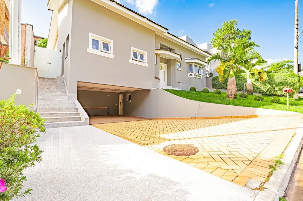 Casa, 4 quartos, 311 m² - Foto 1