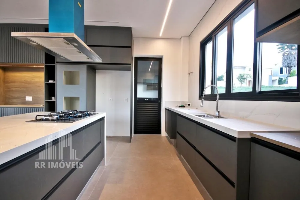Casa, 4 quartos, 379 m² - Foto 2