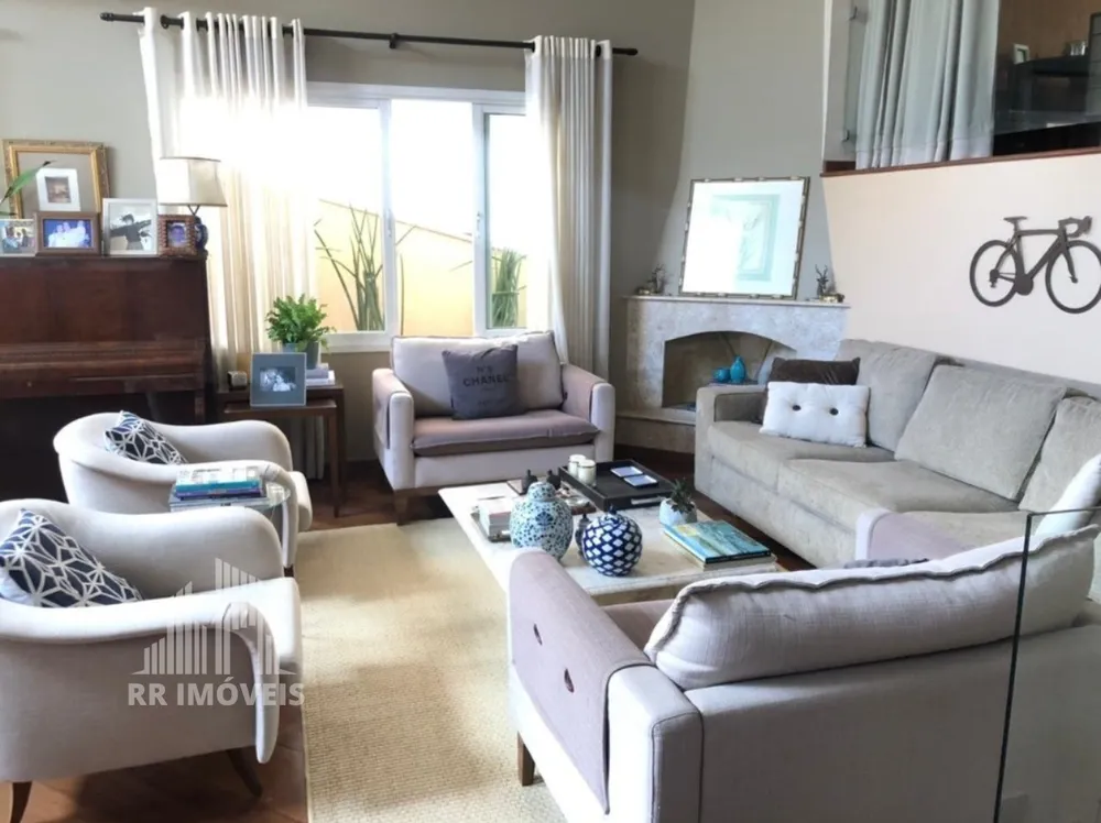 Casa, 4 quartos, 399 m² - Foto 1