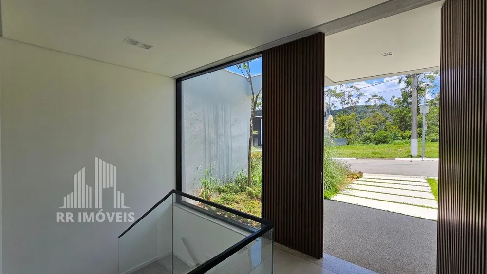 Casa, 5 quartos, 300 m² - Foto 2