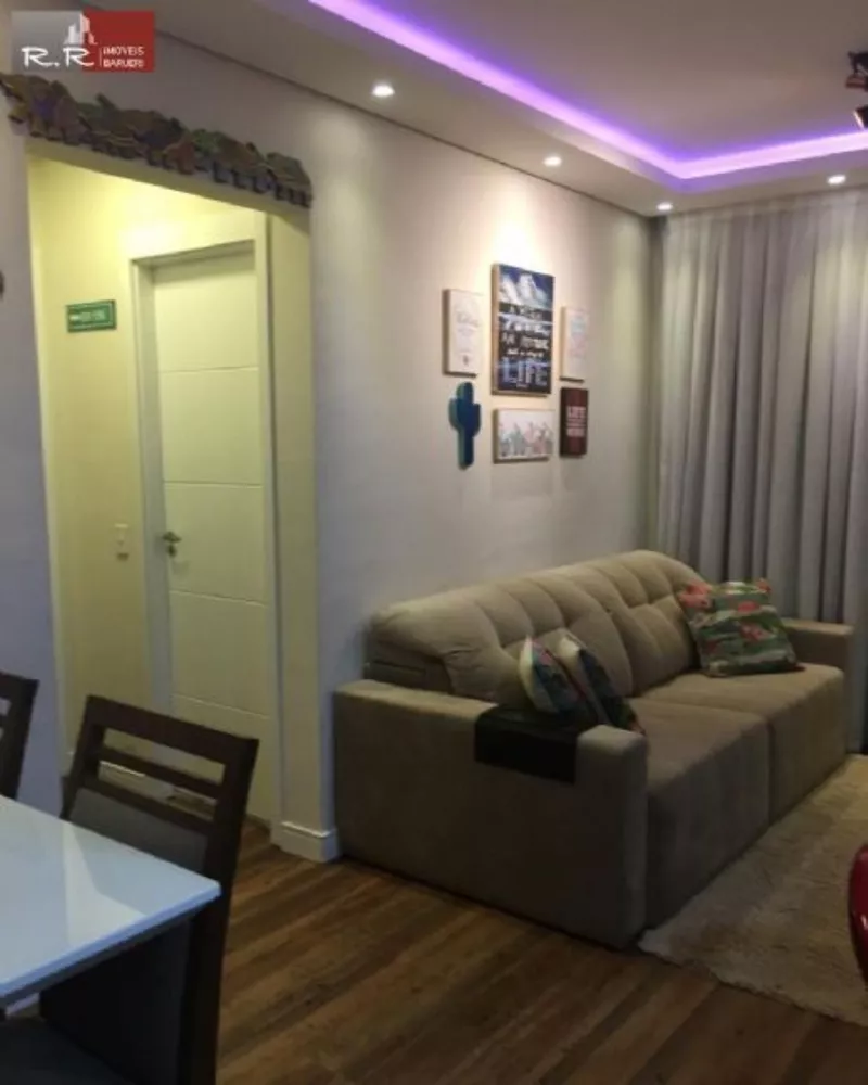 Apartamento à venda com 2 quartos, 51m² - Foto 3