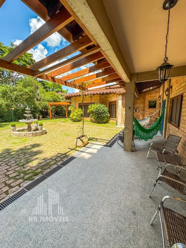 Casa, 3 quartos, 342 m² - Foto 1