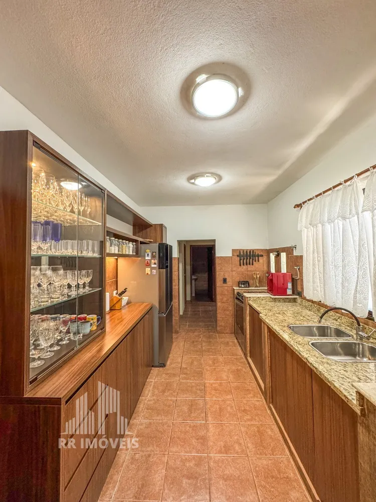 Casa, 3 quartos, 342 m² - Foto 4