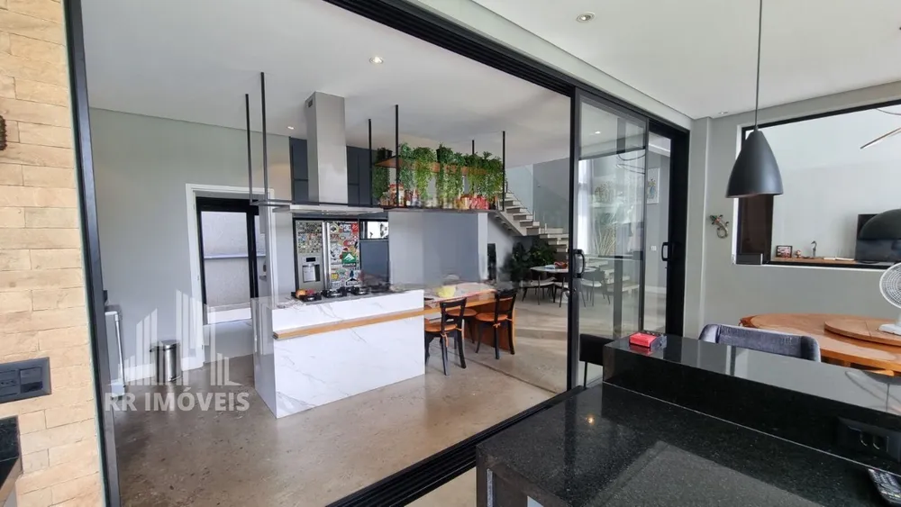 Casa, 4 quartos, 307 m² - Foto 3