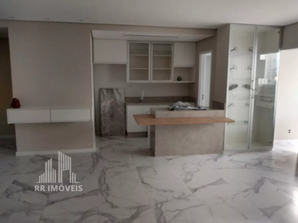 Apartamento à venda com 3 quartos, 110m² - Foto 1