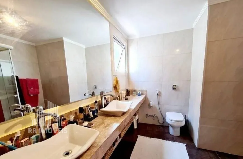 Casa, 4 quartos, 277 m² - Foto 1