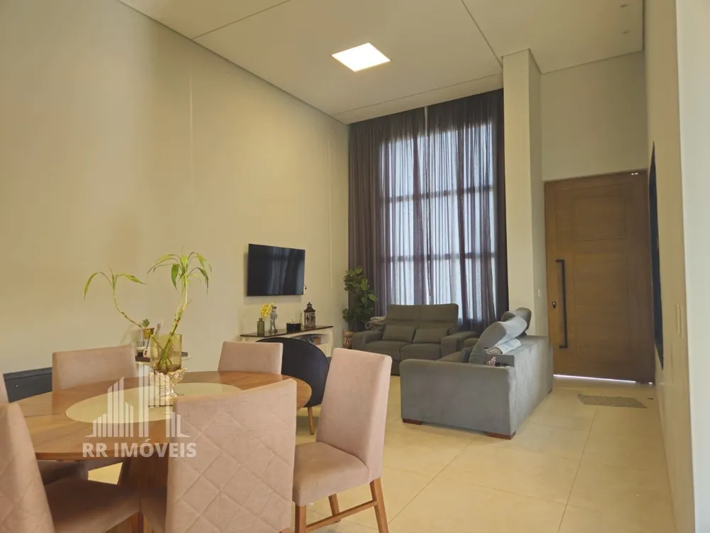 Casa, 3 quartos, 177 m² - Foto 1