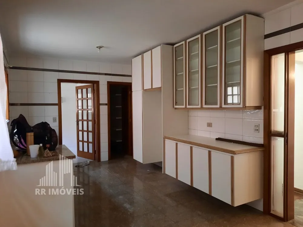 Casa, 3 quartos, 300 m² - Foto 9