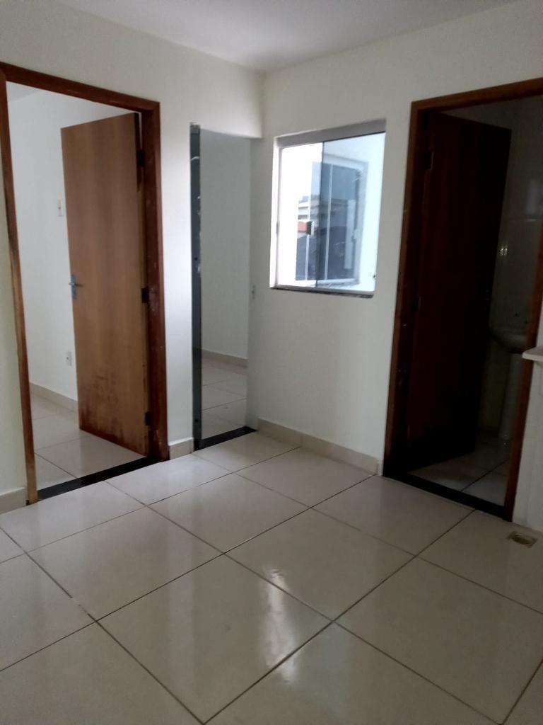 Kitnet e Studio à venda com 2 quartos, 40m² - Foto 2