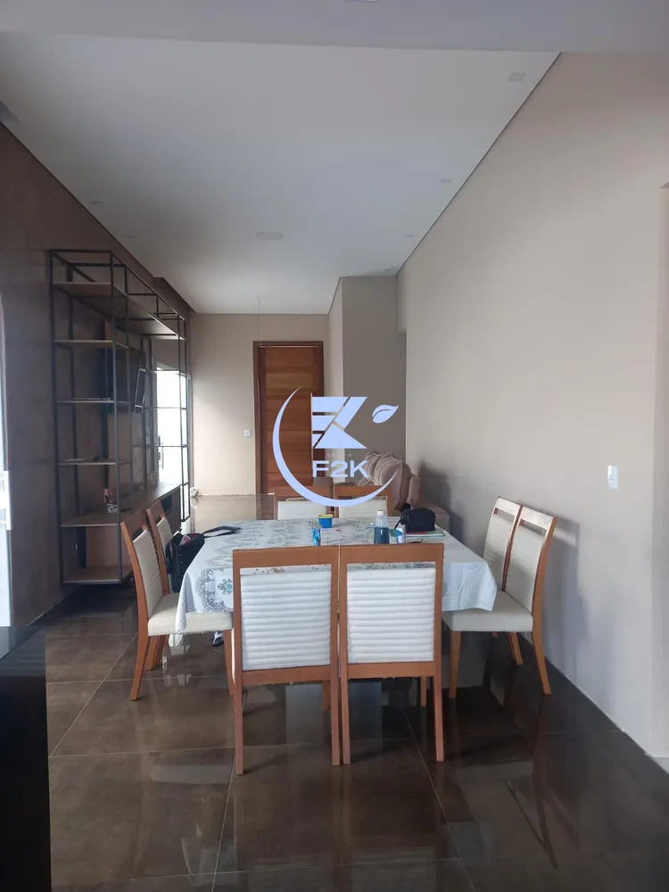 Casa, 3 quartos, 260 m² - Foto 11