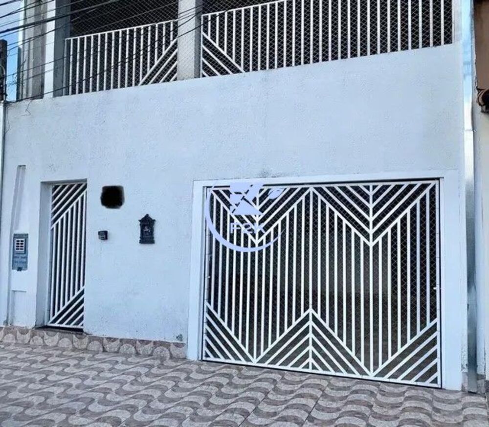 Sobrado, 3 quartos, 200 m² - Foto 1