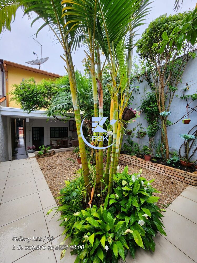 Casa, 3 quartos, 139 m² - Foto 2