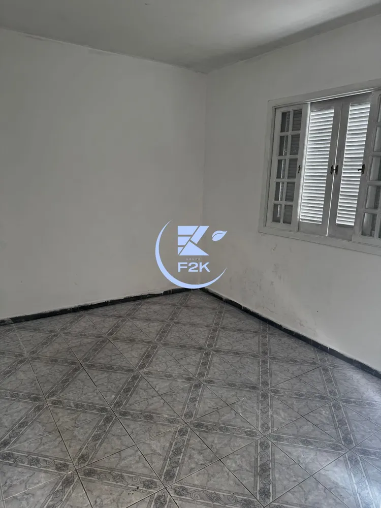 Casa, 6 quartos, 250 m² - Foto 4