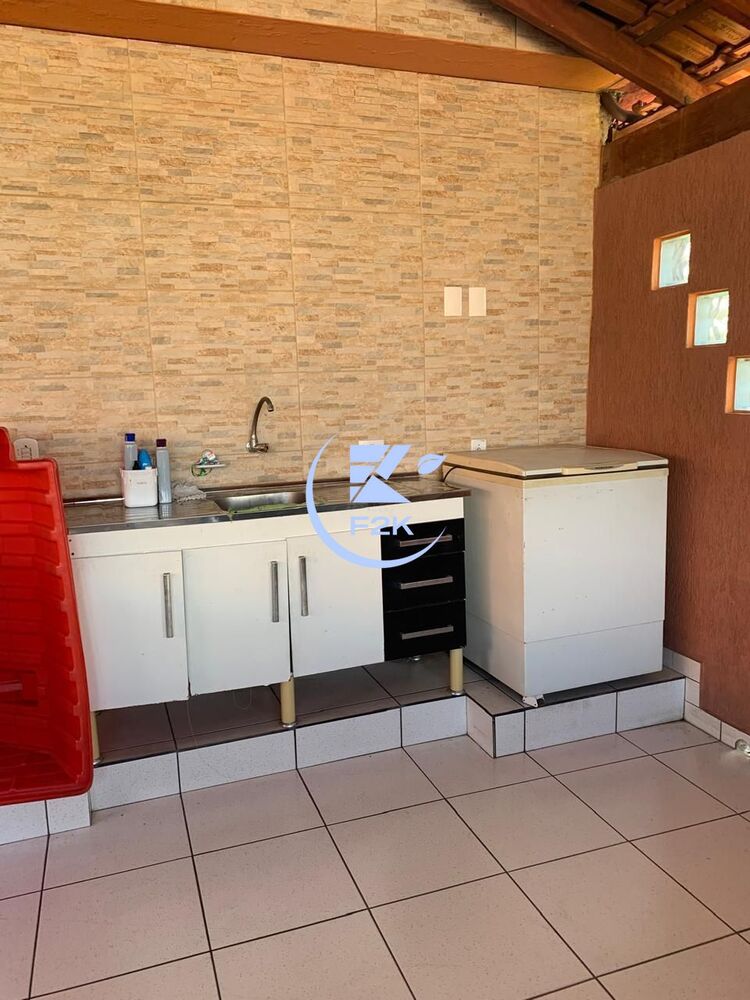 Casa, 4 quartos, 326 m² - Foto 1