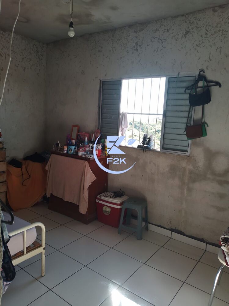 Casa, 3 quartos, 82 m² - Foto 2